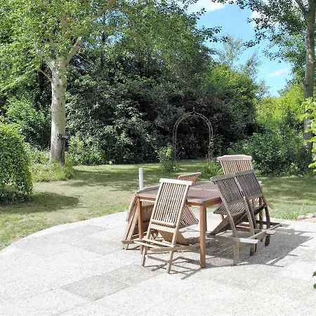 Holiday home Haus_rosenrot Gotemitz